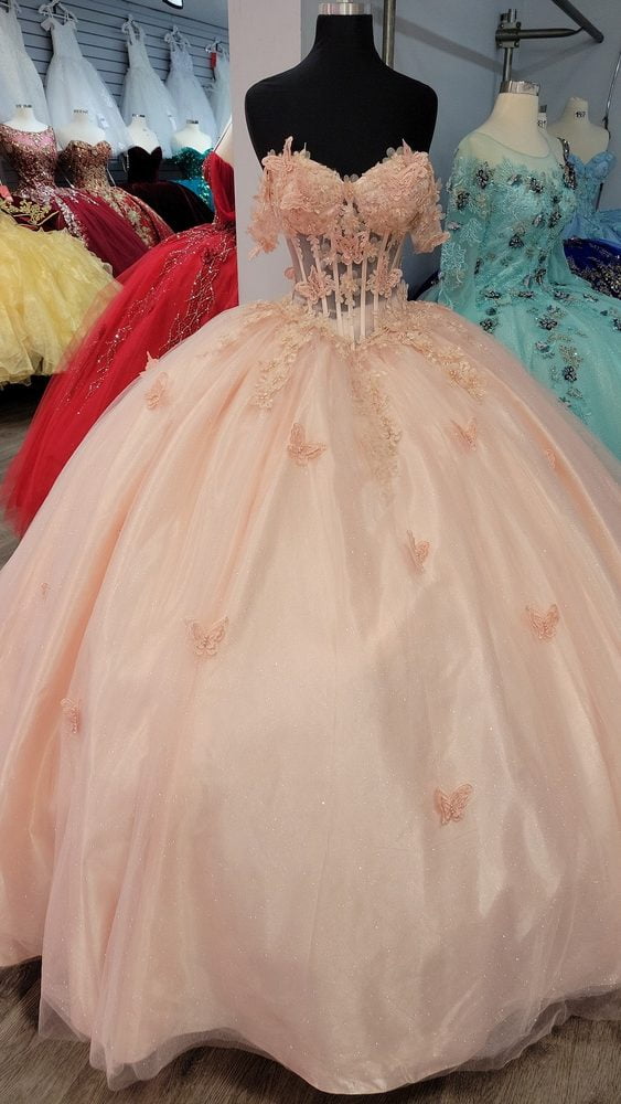 Quinceañera/Sweet 16 Dresses 1826